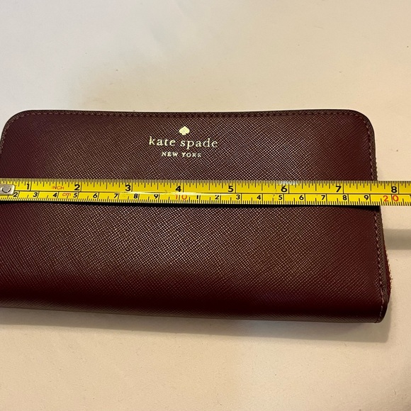 Kate Spade Brynn Large Continental Wallet Burgundy - Picture 1 of 13
